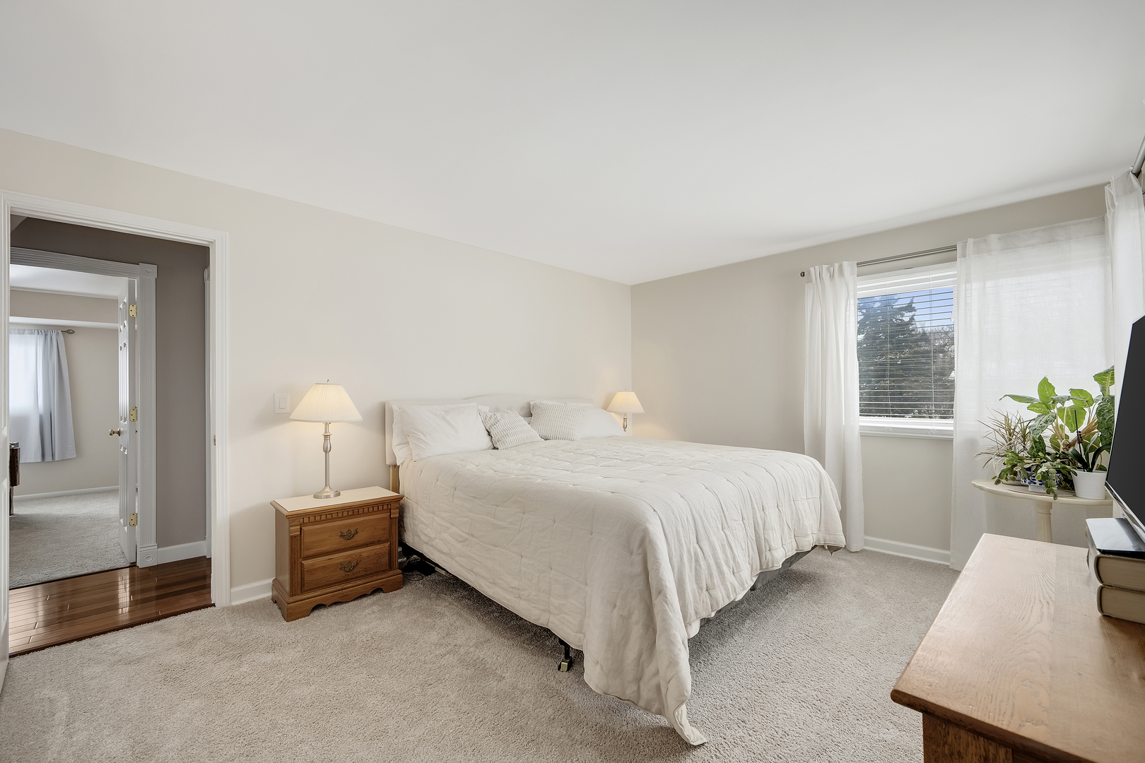 6921 Martin Drive Drive