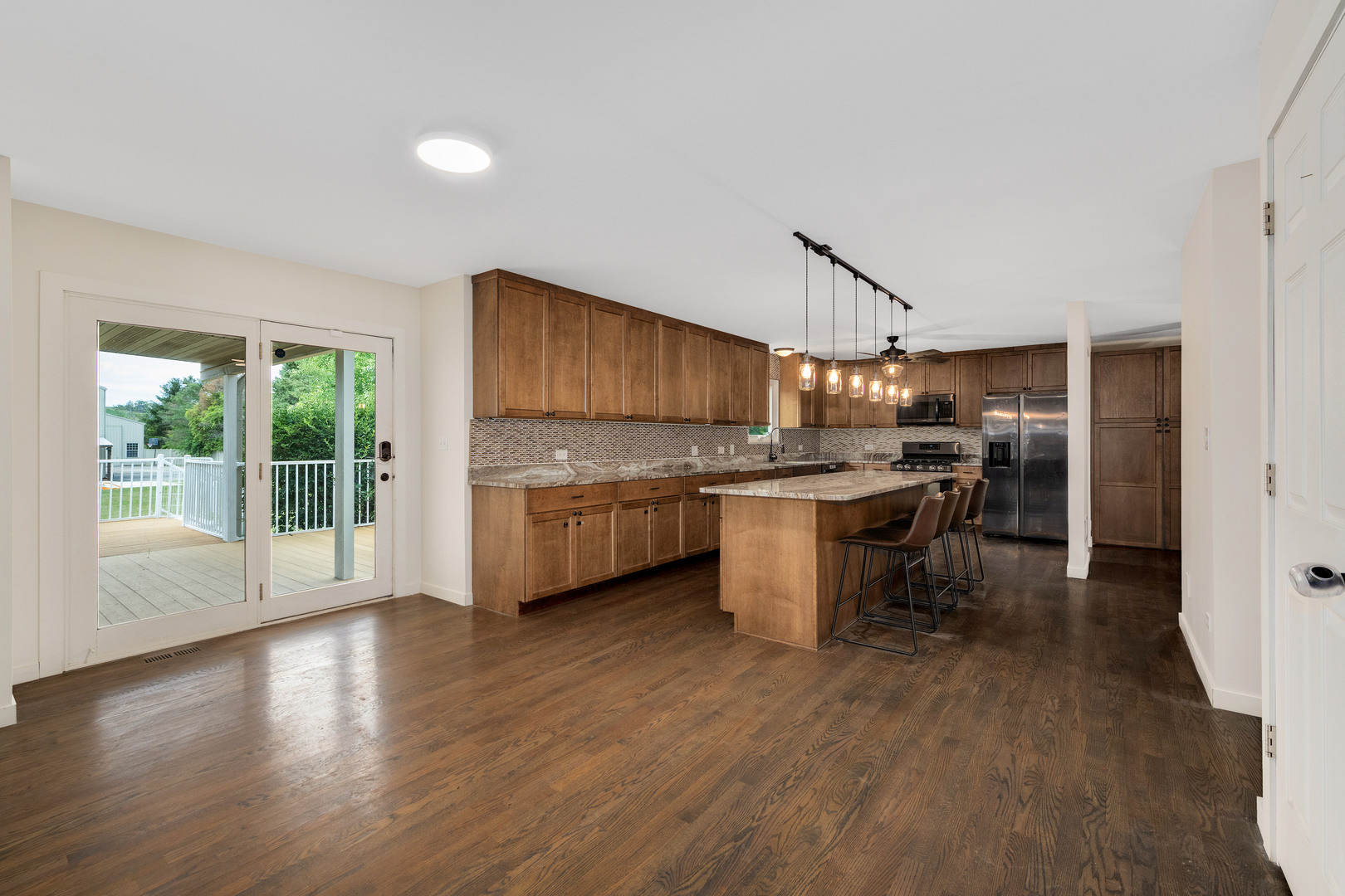 28157 W Wilmot Road