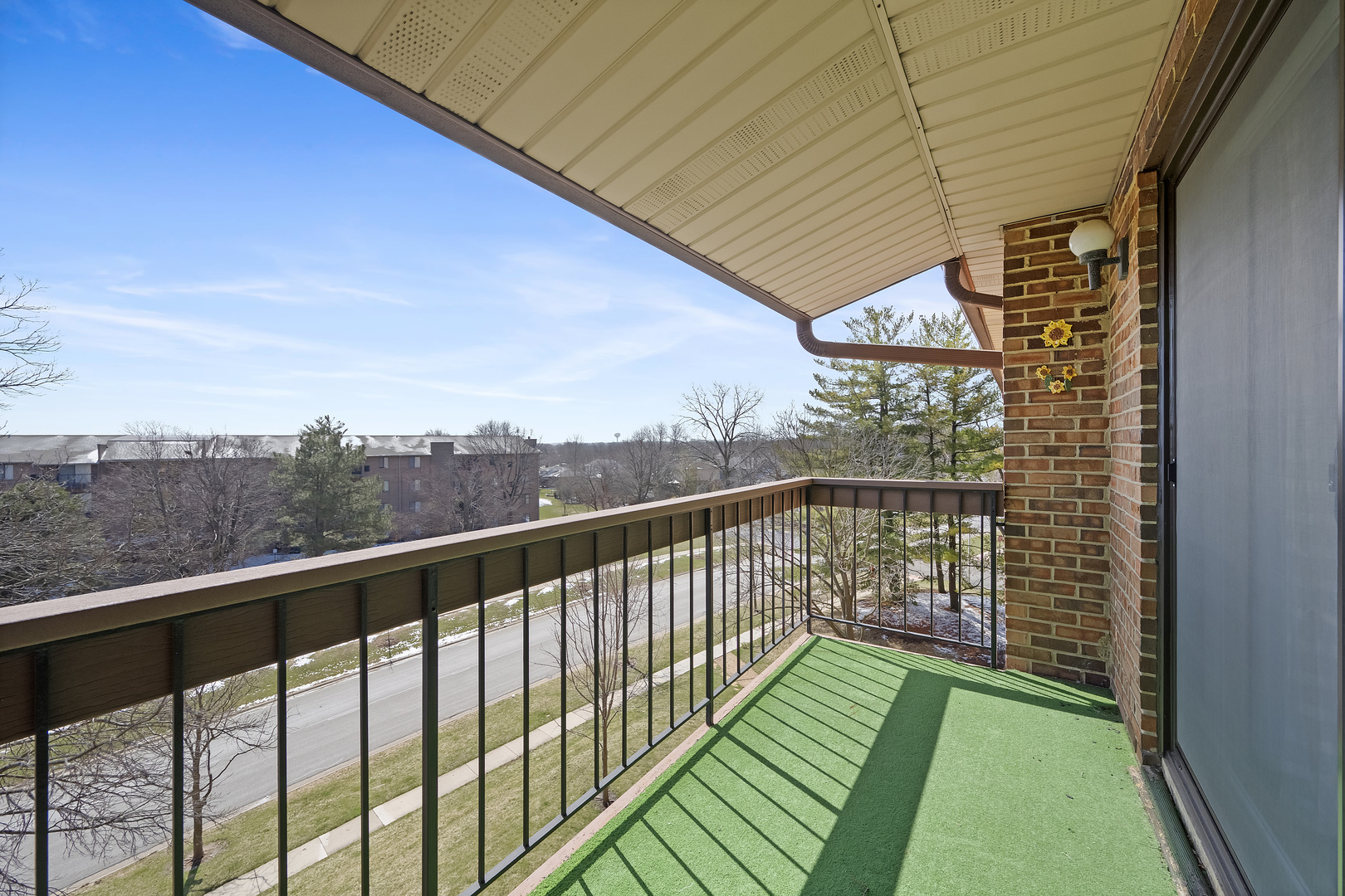 714 Walnut Drive Unit: 405