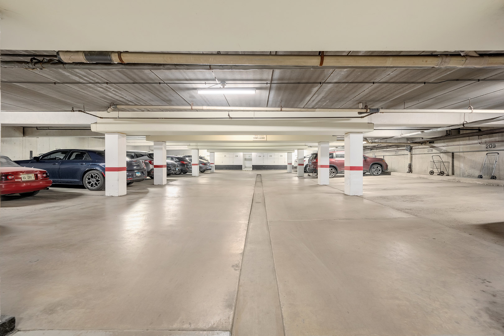 8025 WOODGLEN Lane Unit: 207