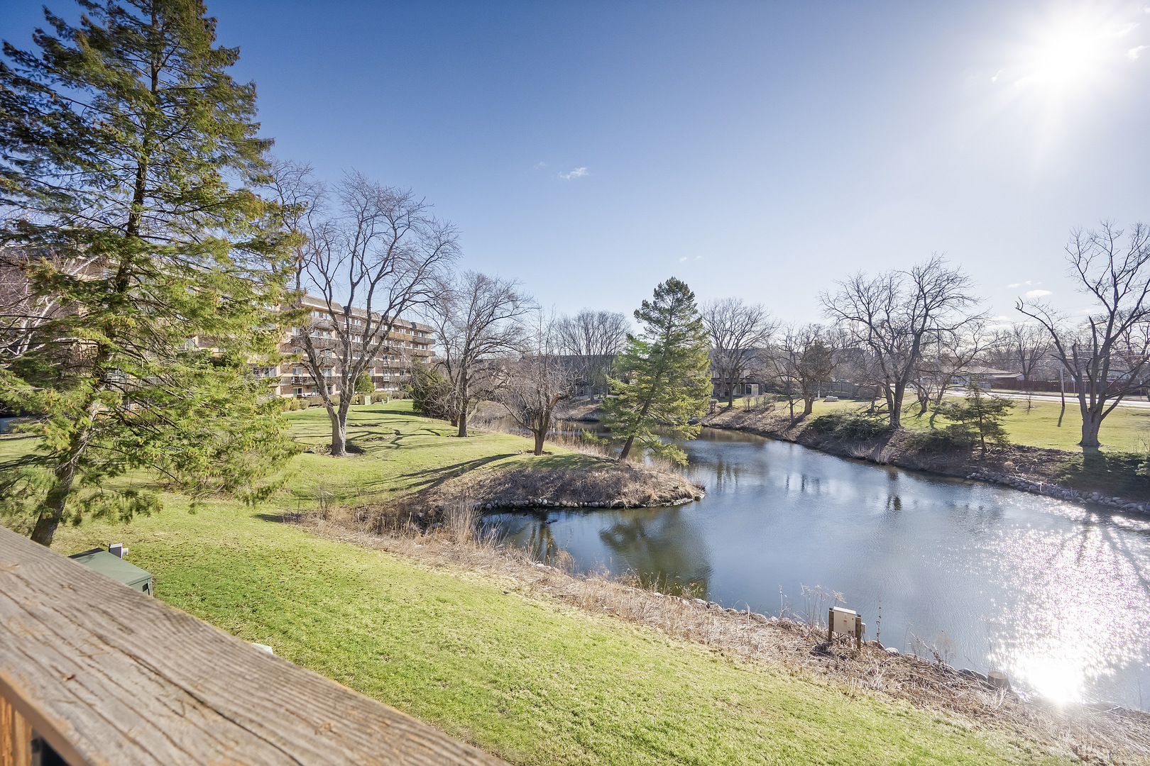 8025 WOODGLEN Lane Unit: 207