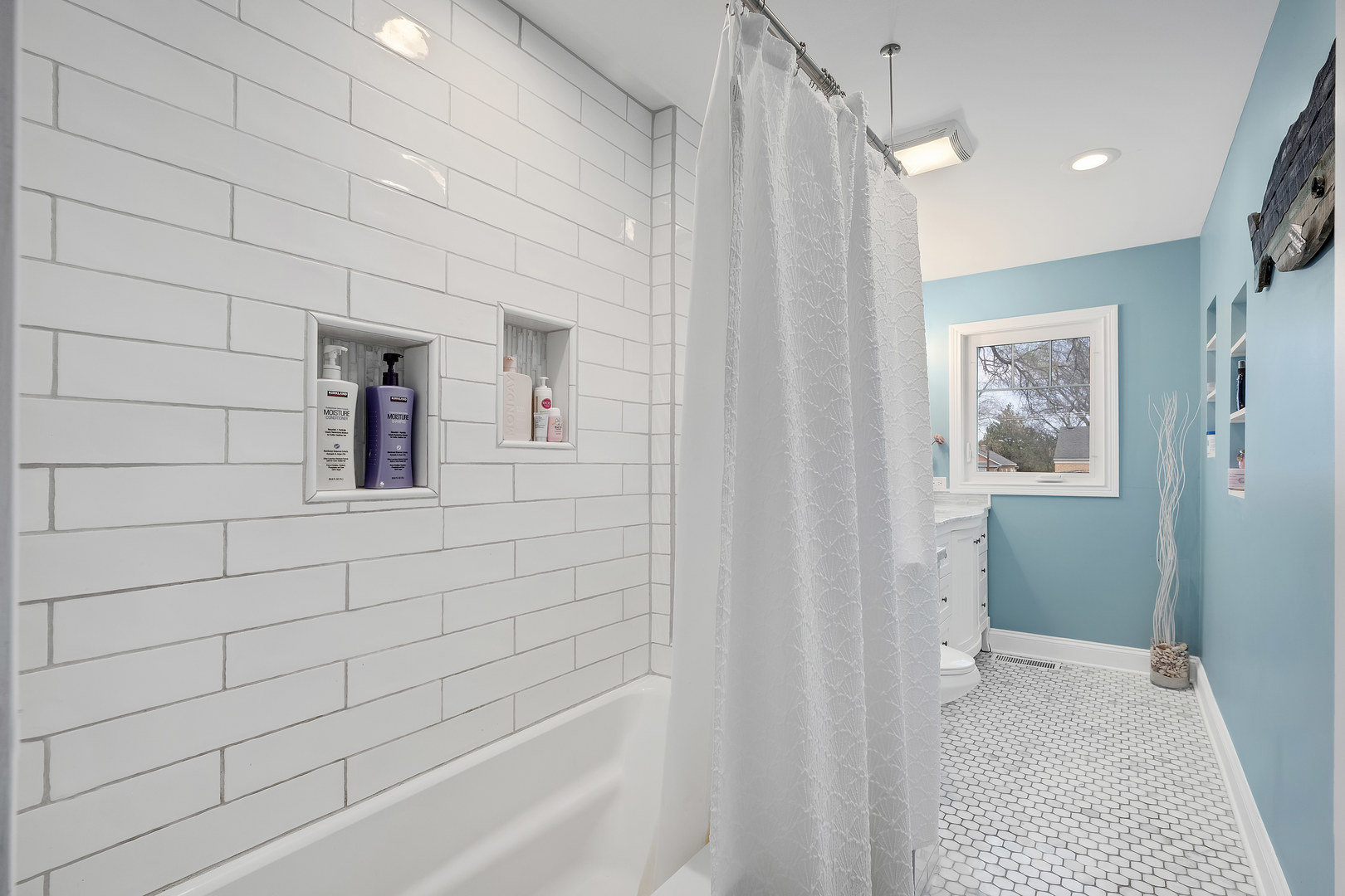 216 N Washington Street