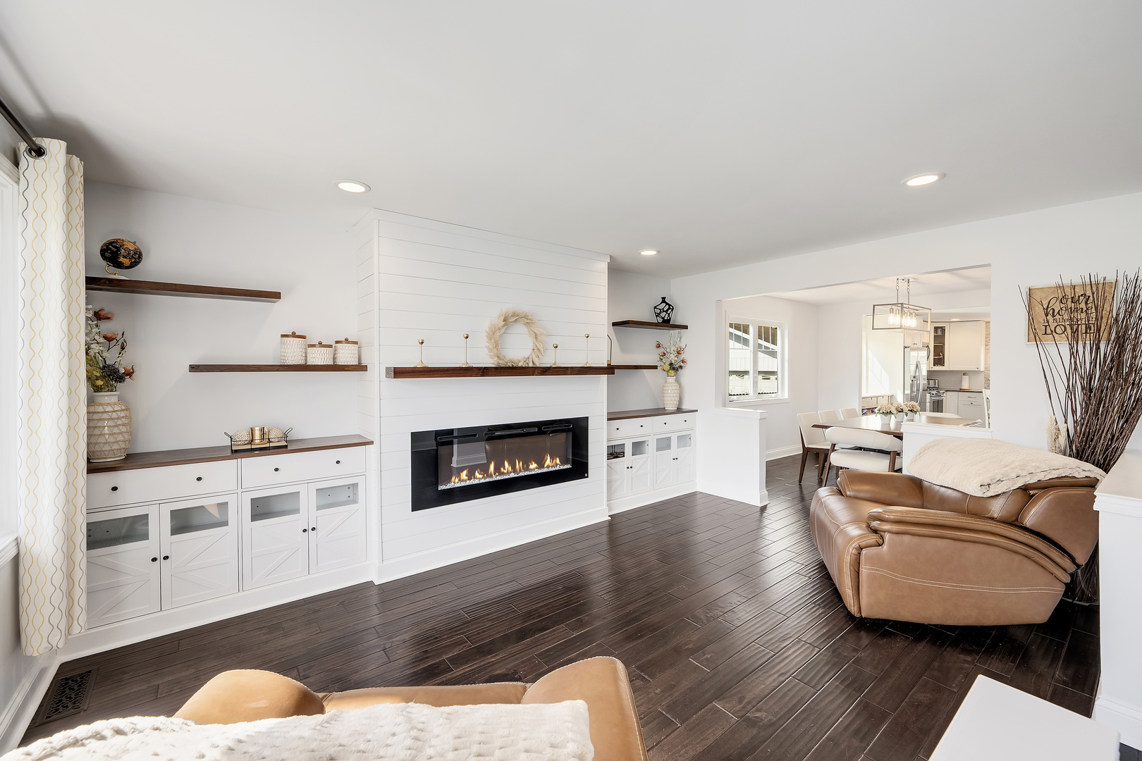 216 N Washington Street