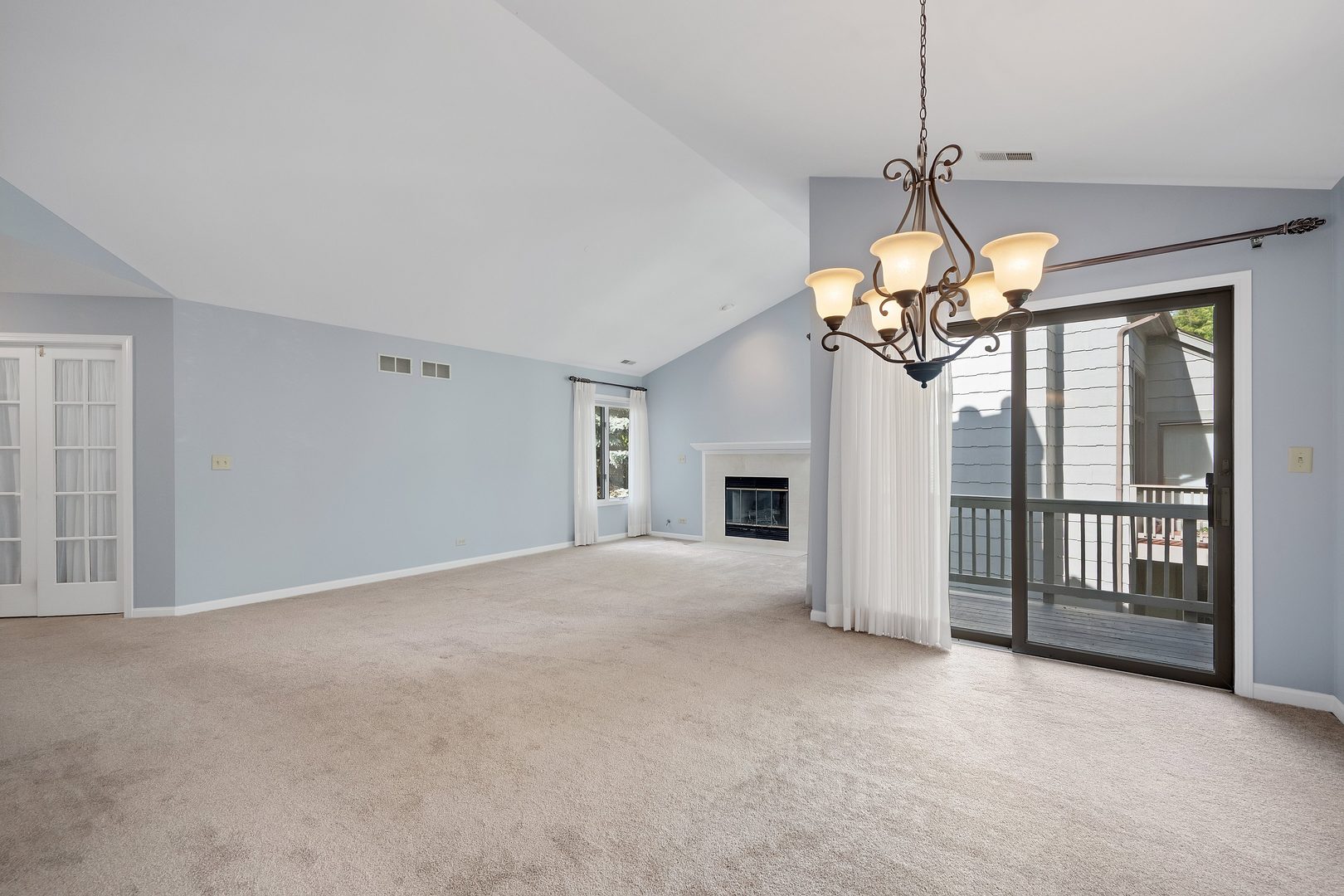 1128 BRISTLECONE Court Unit: 1128