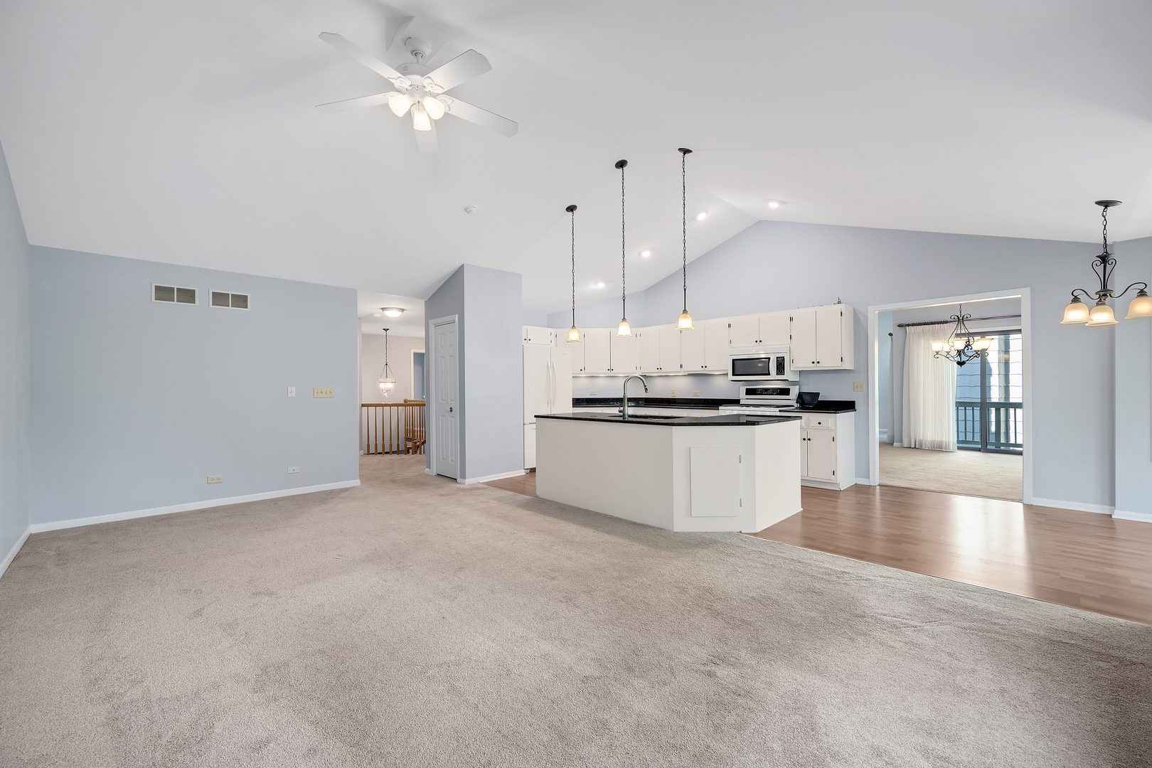 1128 BRISTLECONE Court Unit: 1128