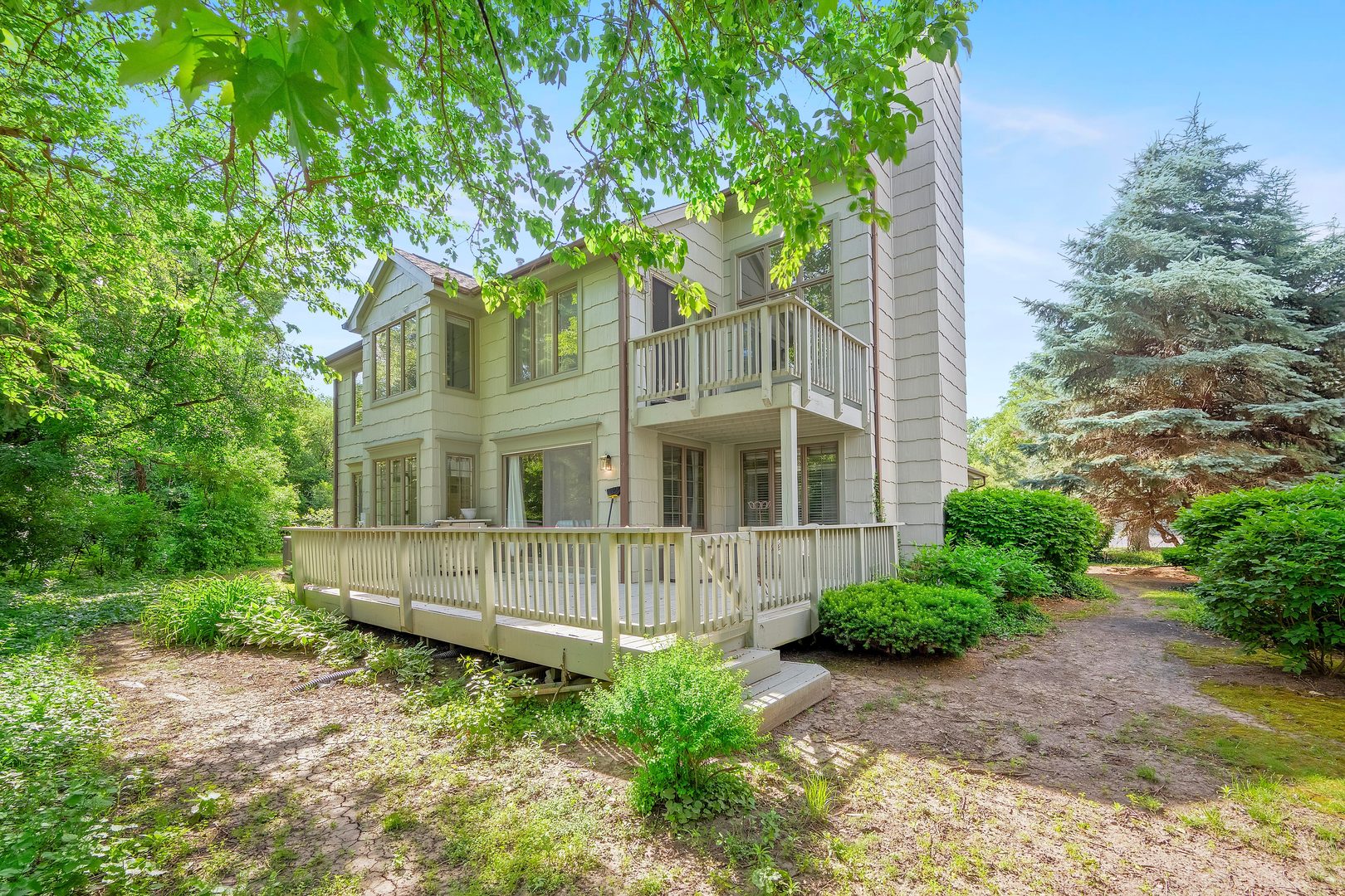 1128 BRISTLECONE Court Unit: 1128