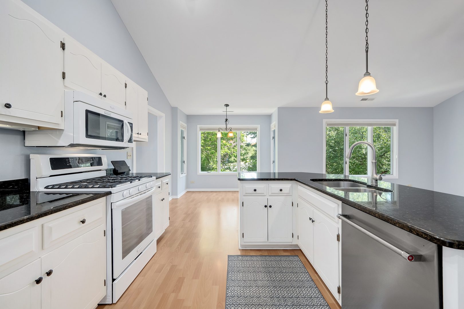 1128 BRISTLECONE Court Unit: 1128