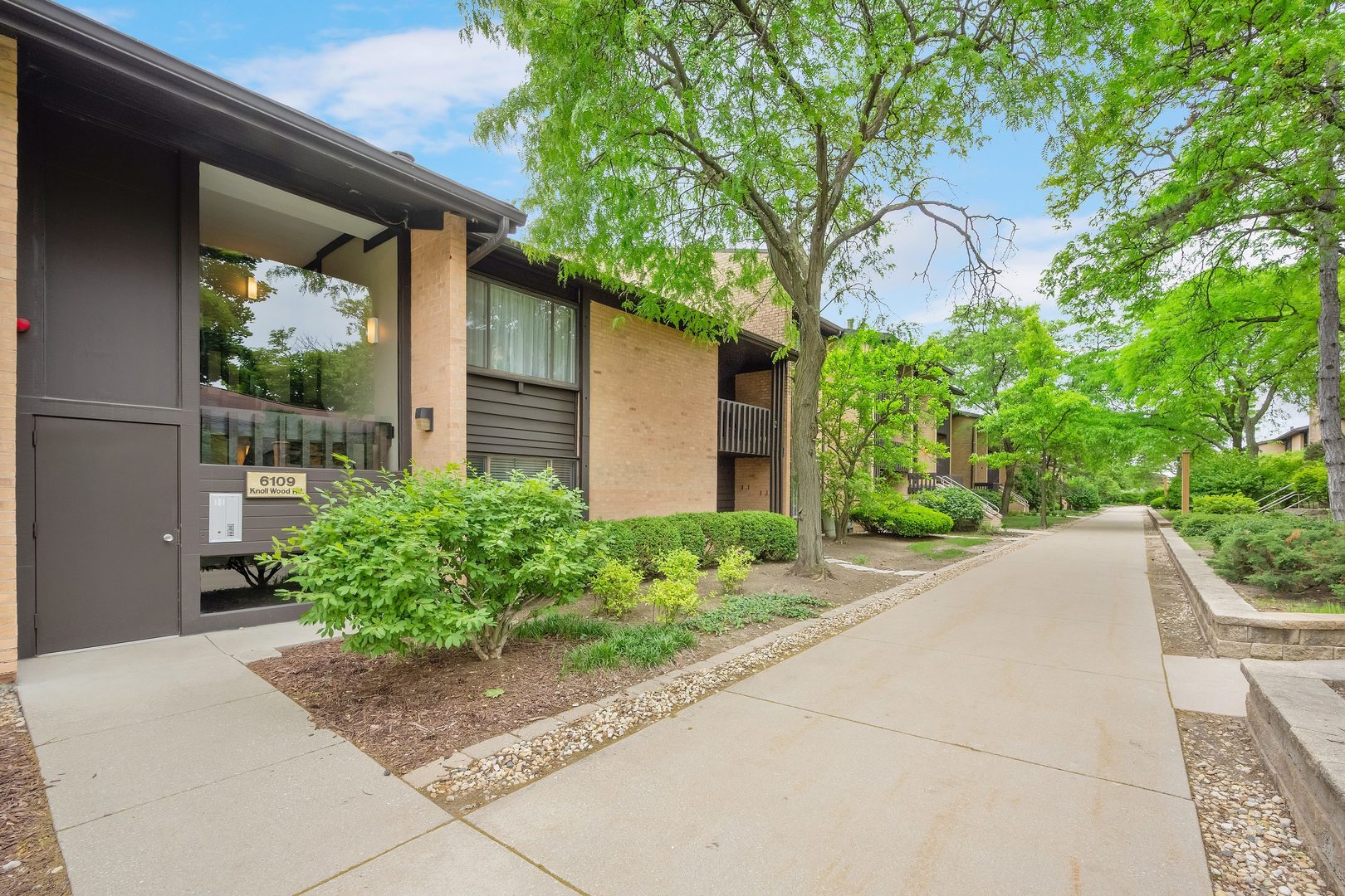 6109 Knoll Wood Road Unit: 102
