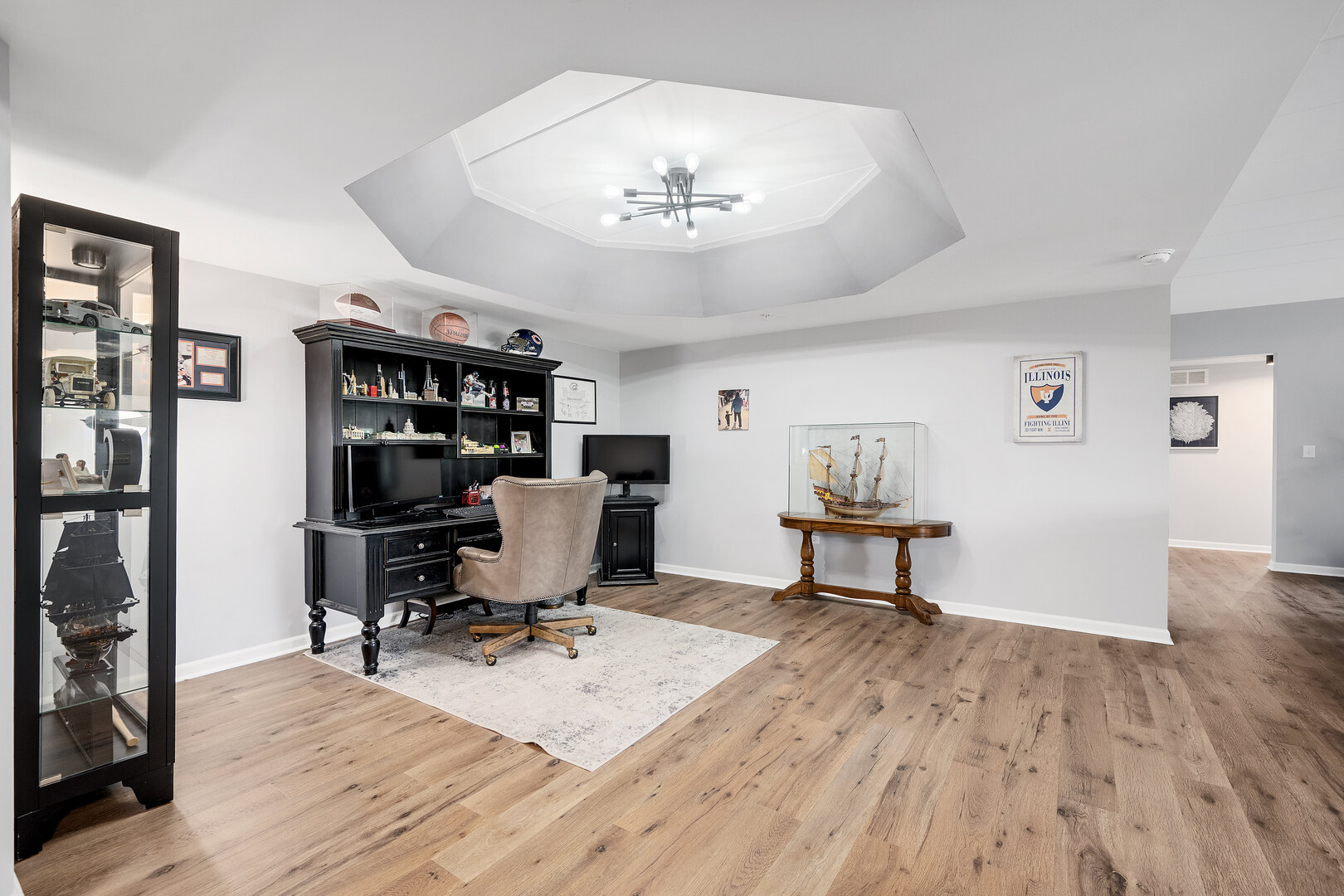 8505 Woodward Avenue Unit: 102
