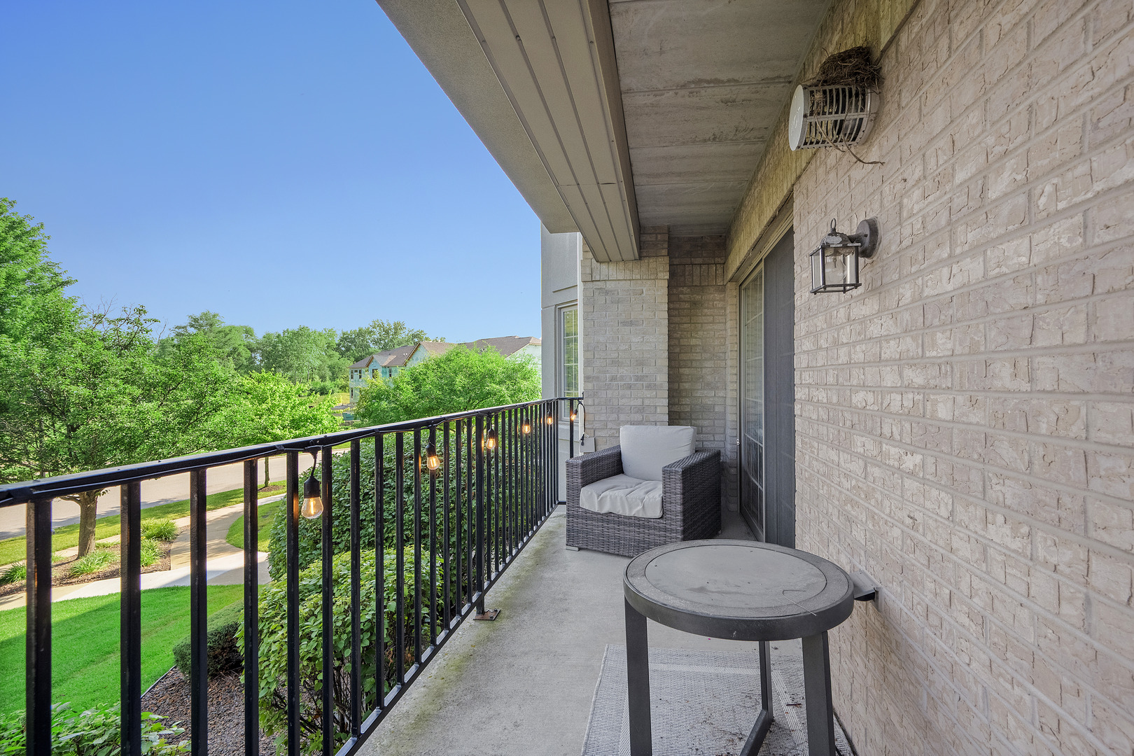 8505 Woodward Avenue Unit: 102