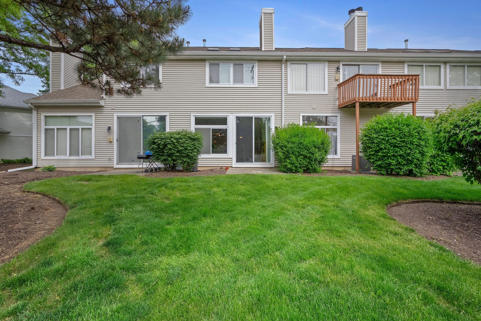 1008 E Wilson Avenue Unit: 1008