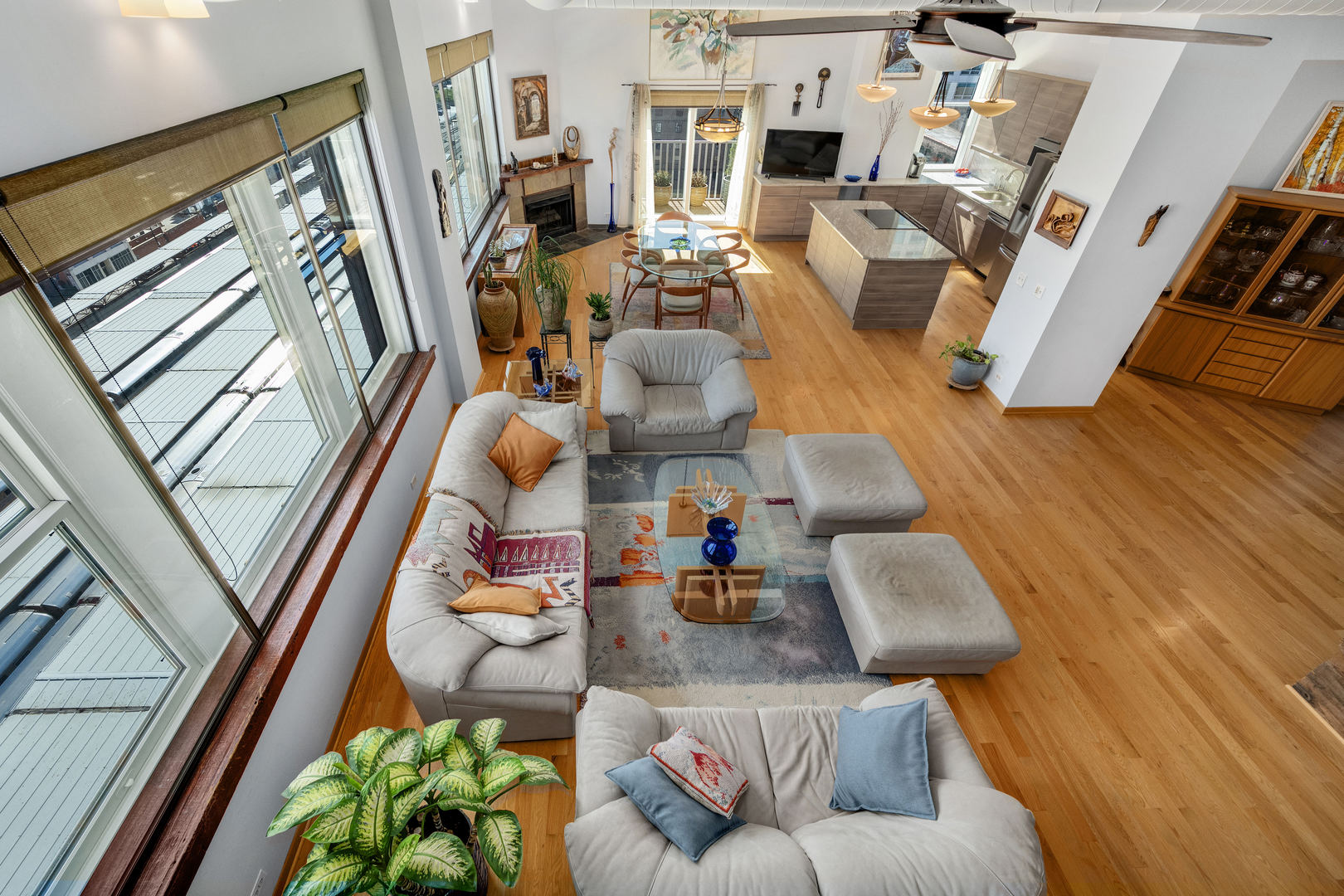161 W Harrison Street Unit: 1206