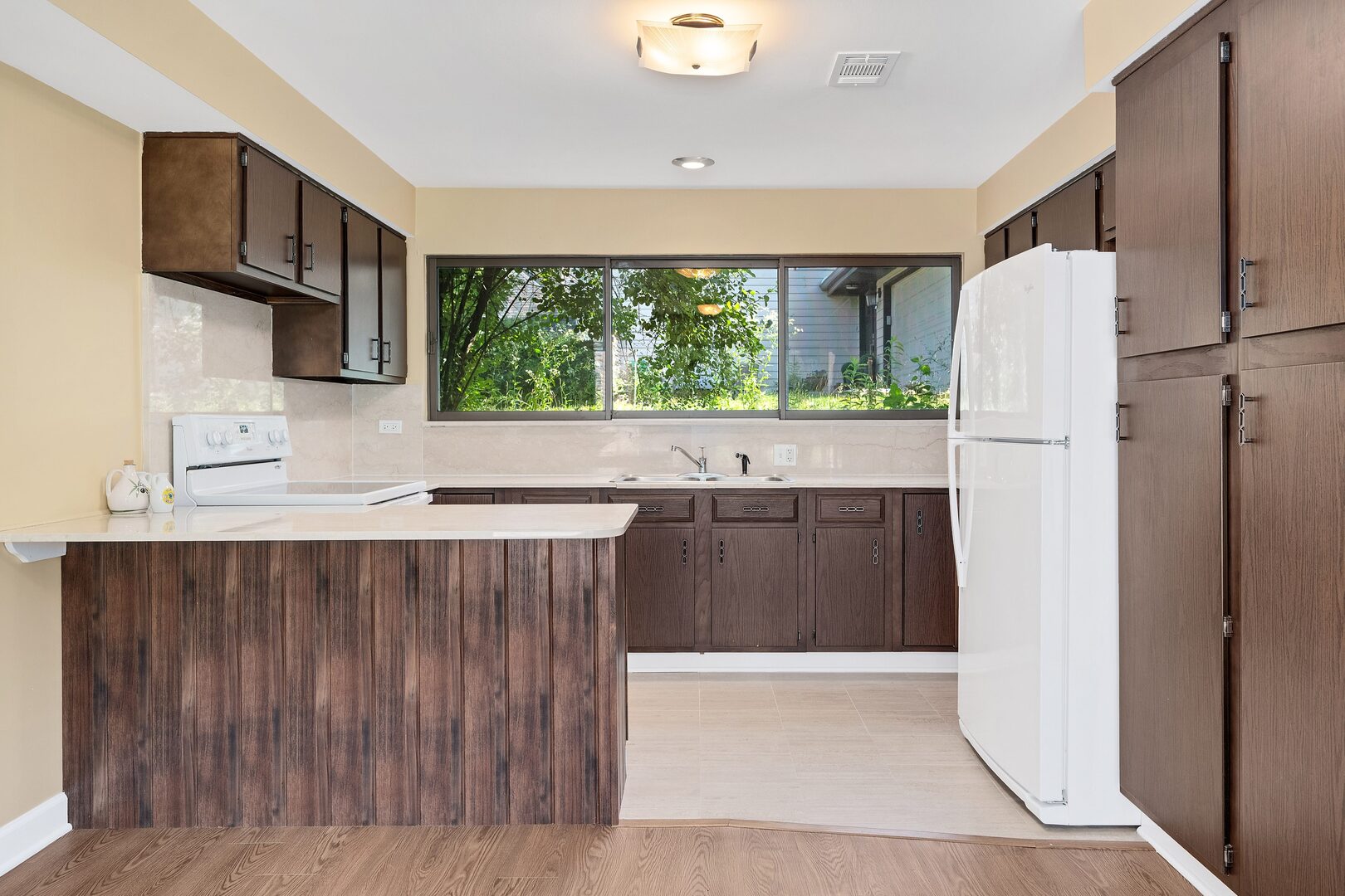 3620 Douglas Road