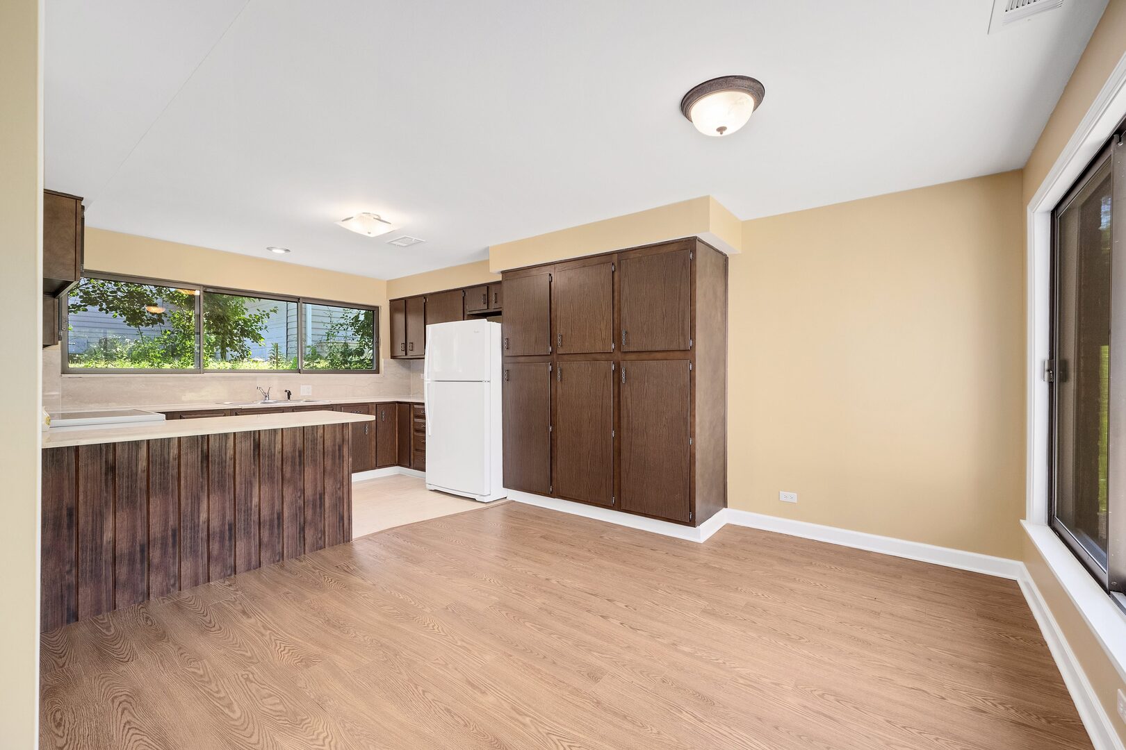 3620 Douglas Road