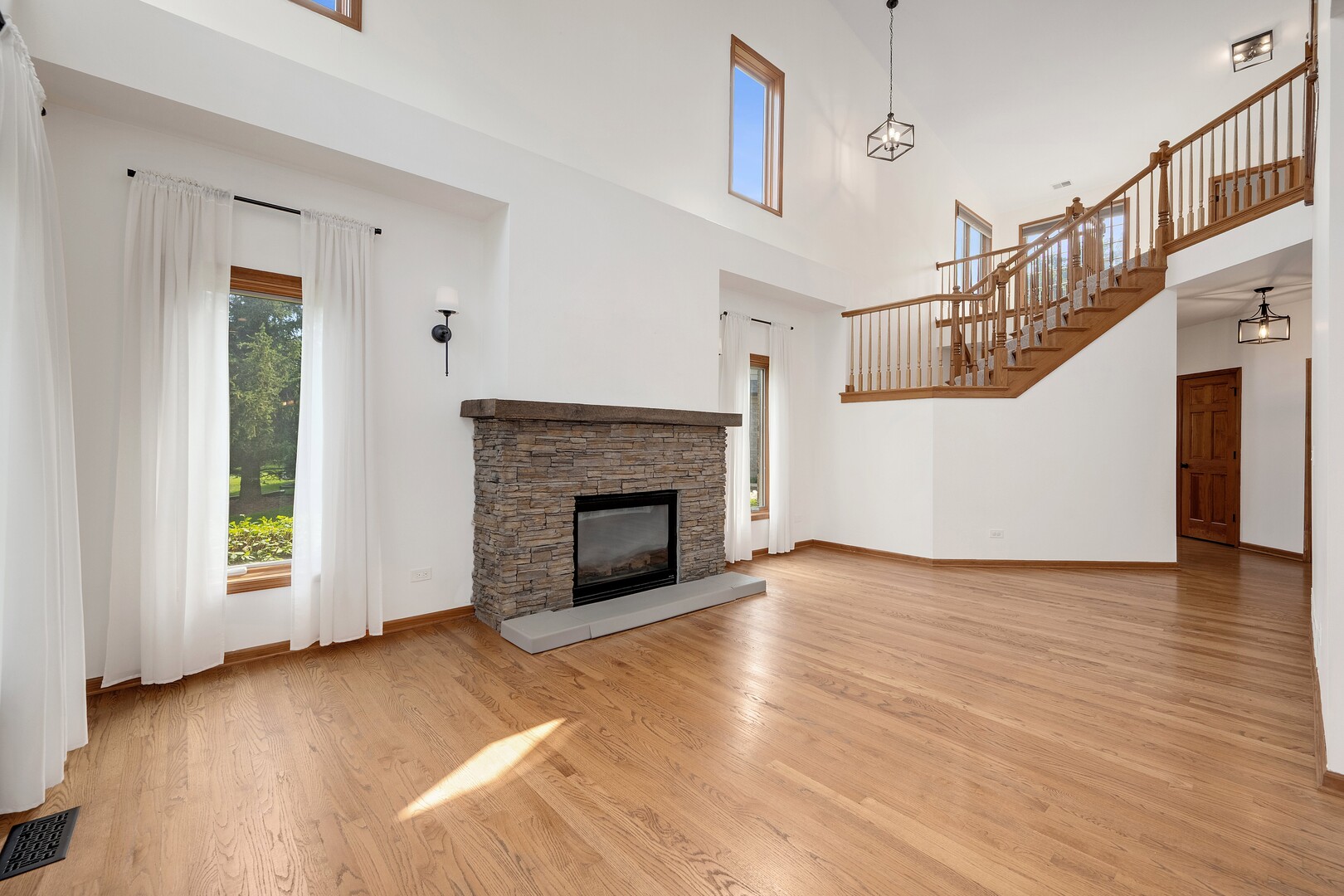 146 Santa Fe Lane