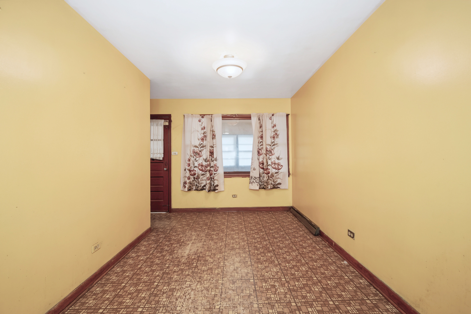 833 N Keeler Avenue