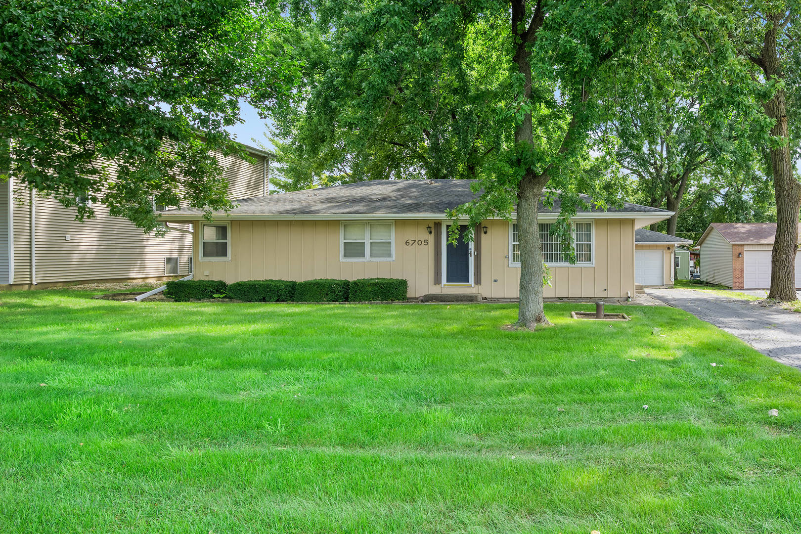 6705 Clarendon Hills Road