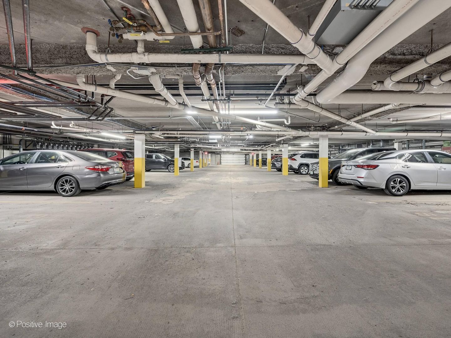 855 E 22nd Street Unit: 102