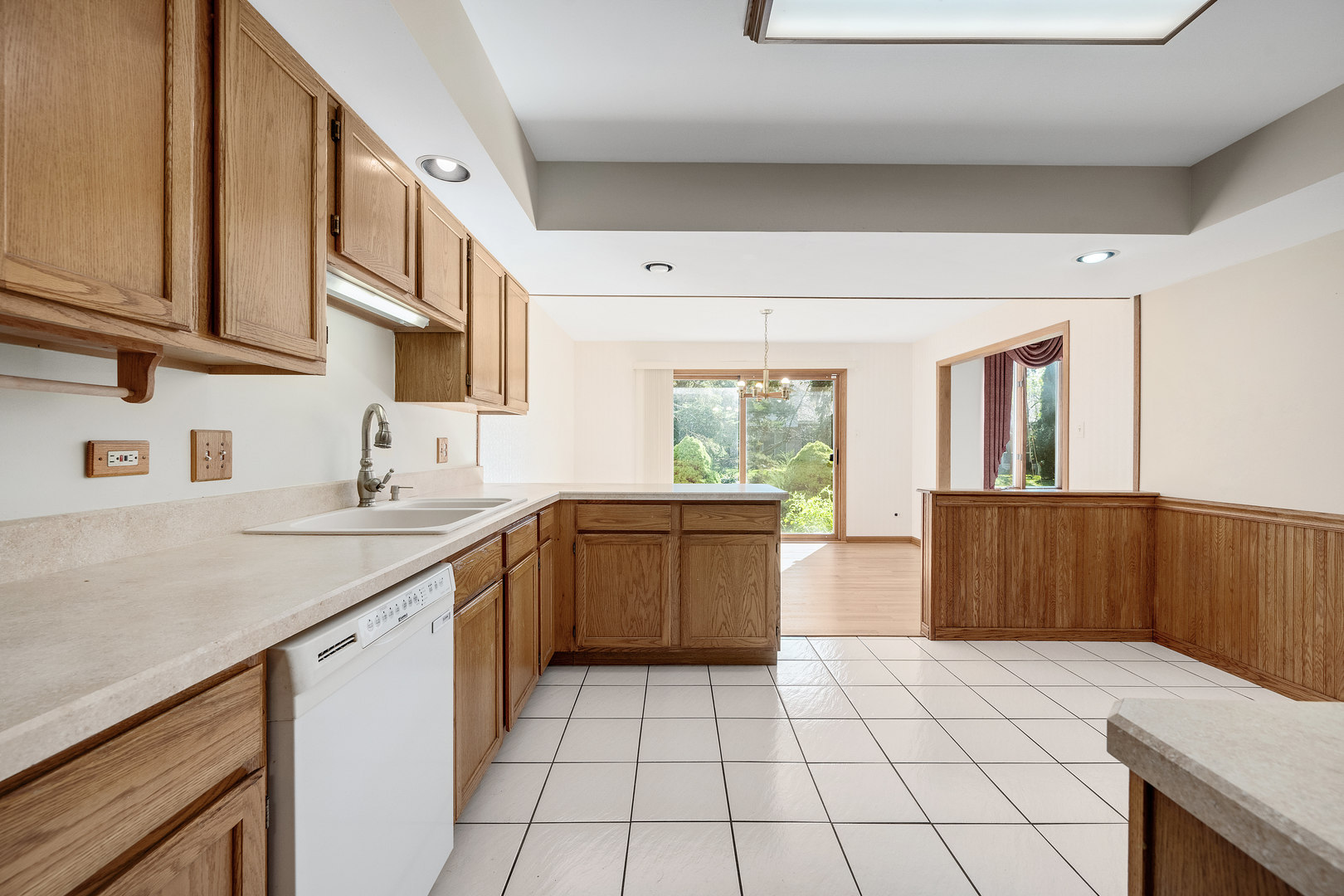 1015 Claremont Drive Unit: 1015