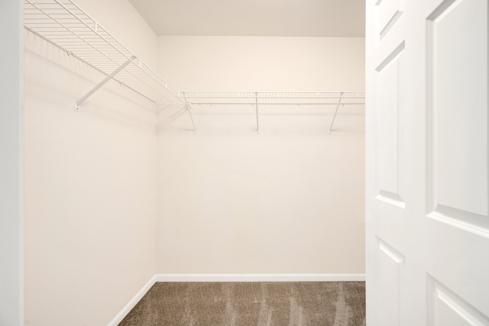 1200 Oakleaf Court