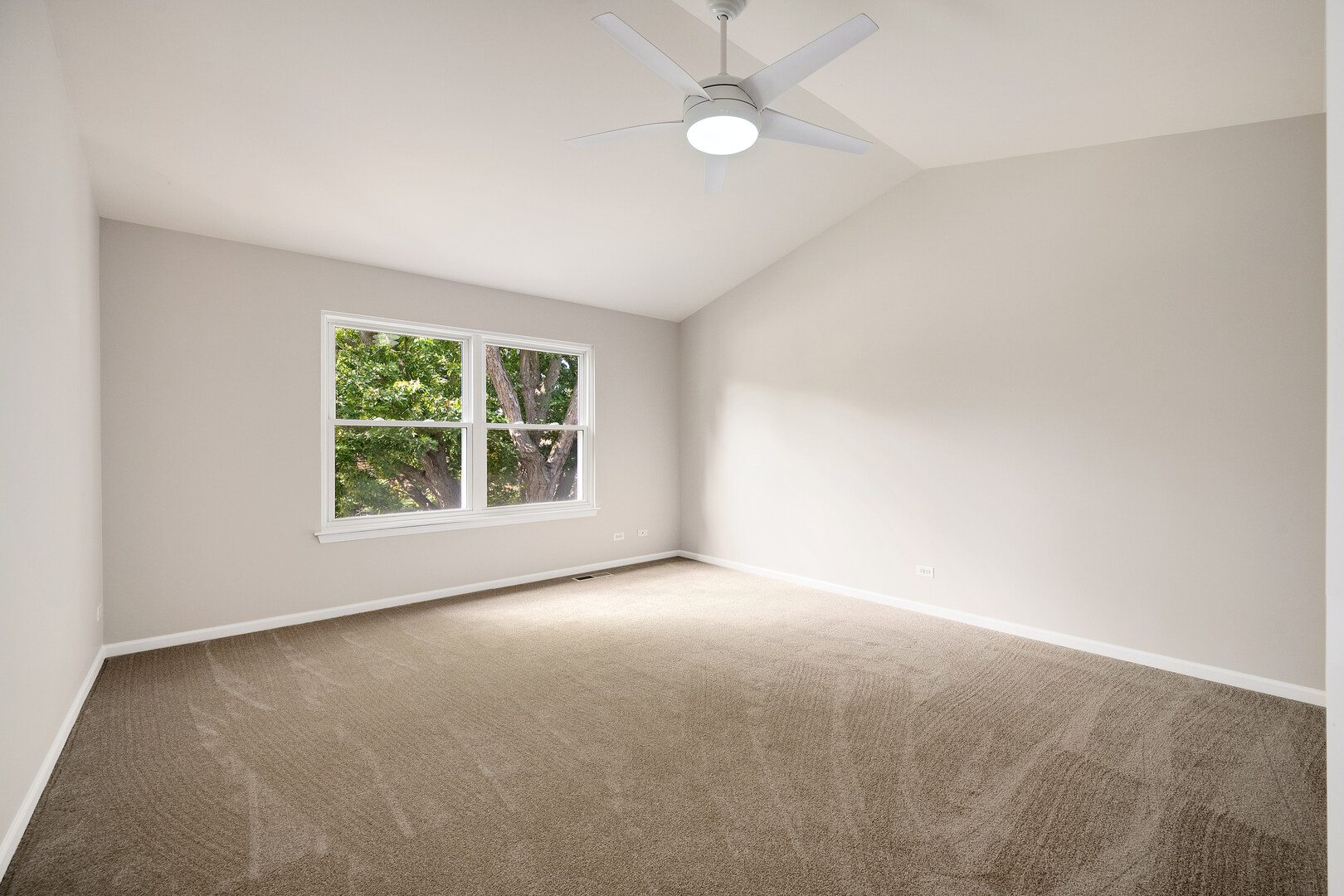 1200 Oakleaf Court