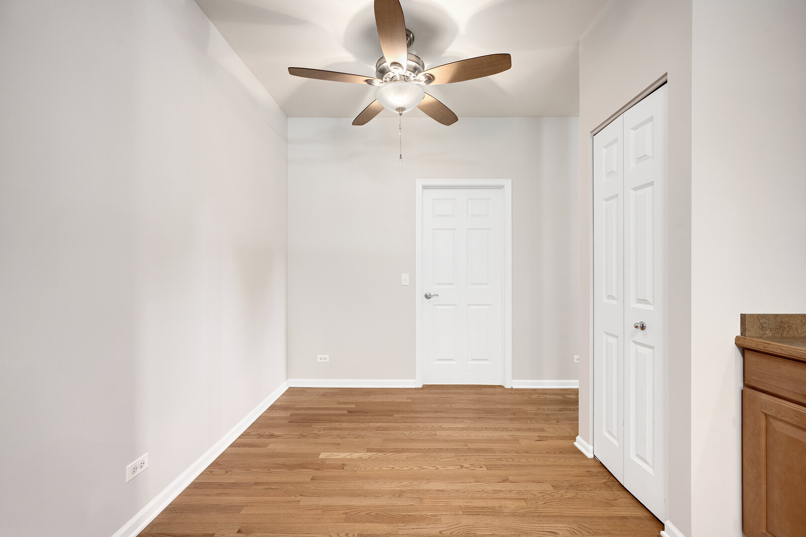 1200 Oakleaf Court