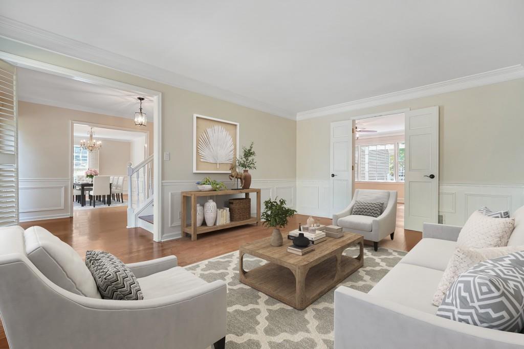 5561 Woodsong Trail