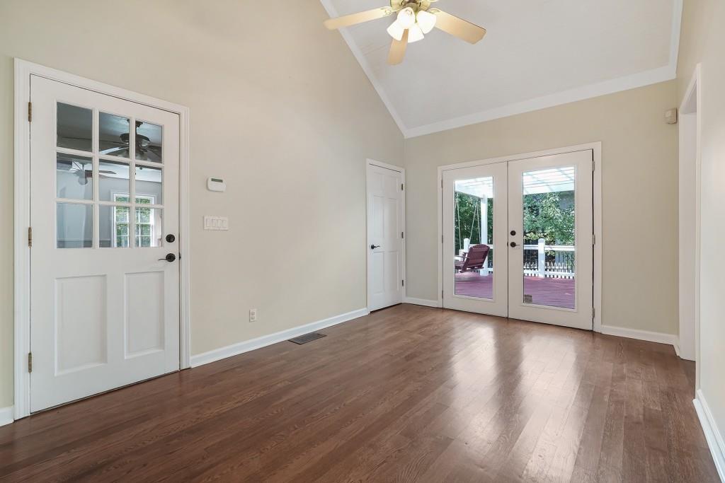 5561 Woodsong Trail