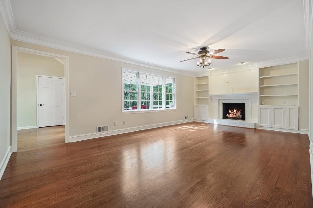 5561 Woodsong Trail
