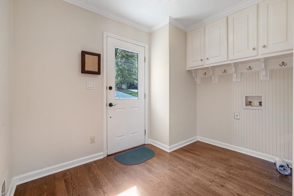 5561 Woodsong Trail
