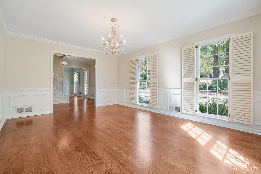 5561 Woodsong Trail
