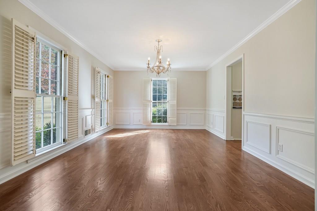 5561 Woodsong Trail