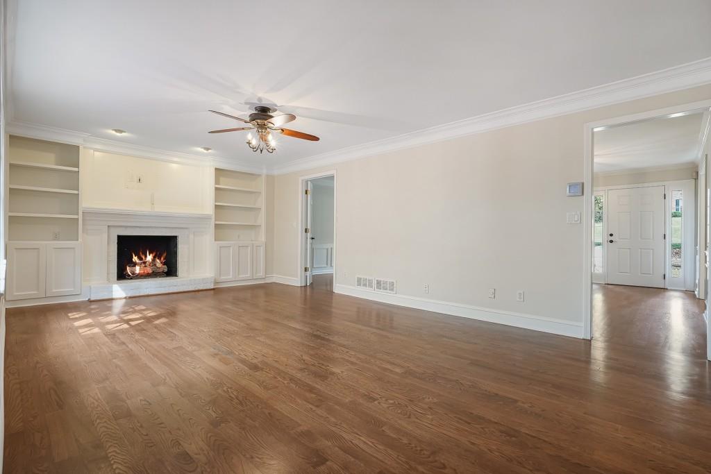 5561 Woodsong Trail