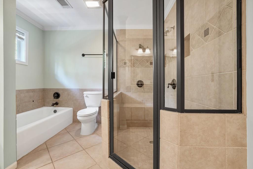 5561 Woodsong Trail