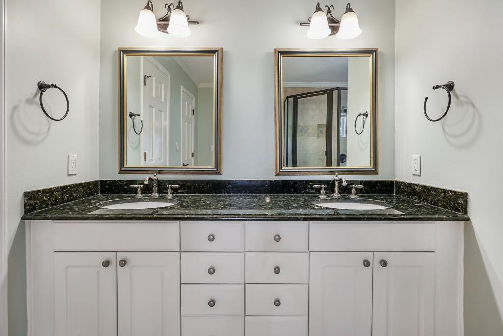 5561 Woodsong Trail