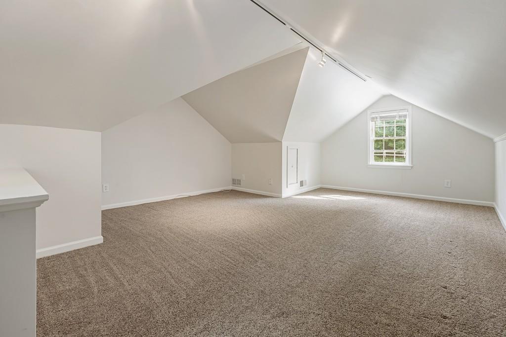 5561 Woodsong Trail