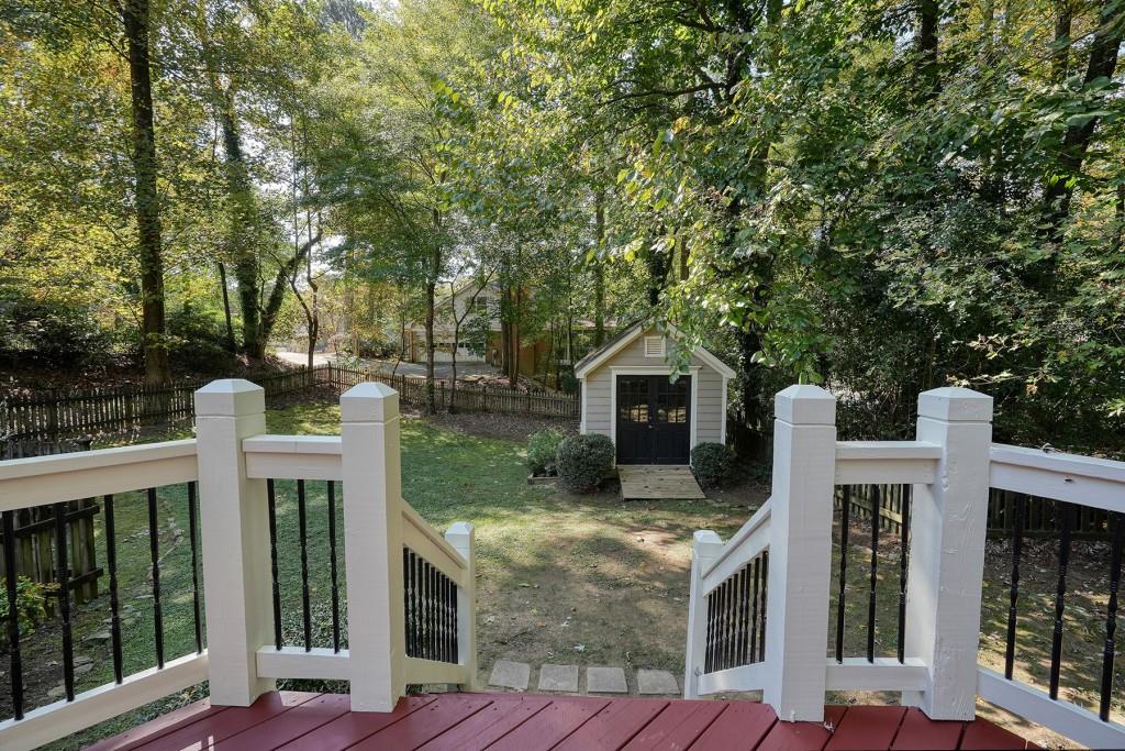 5561 Woodsong Trail