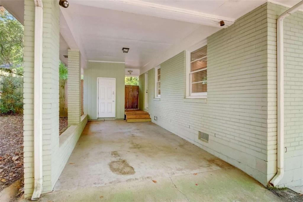 2612 Blount Street