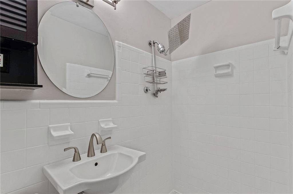 510 Coventry Road Unit 13A
