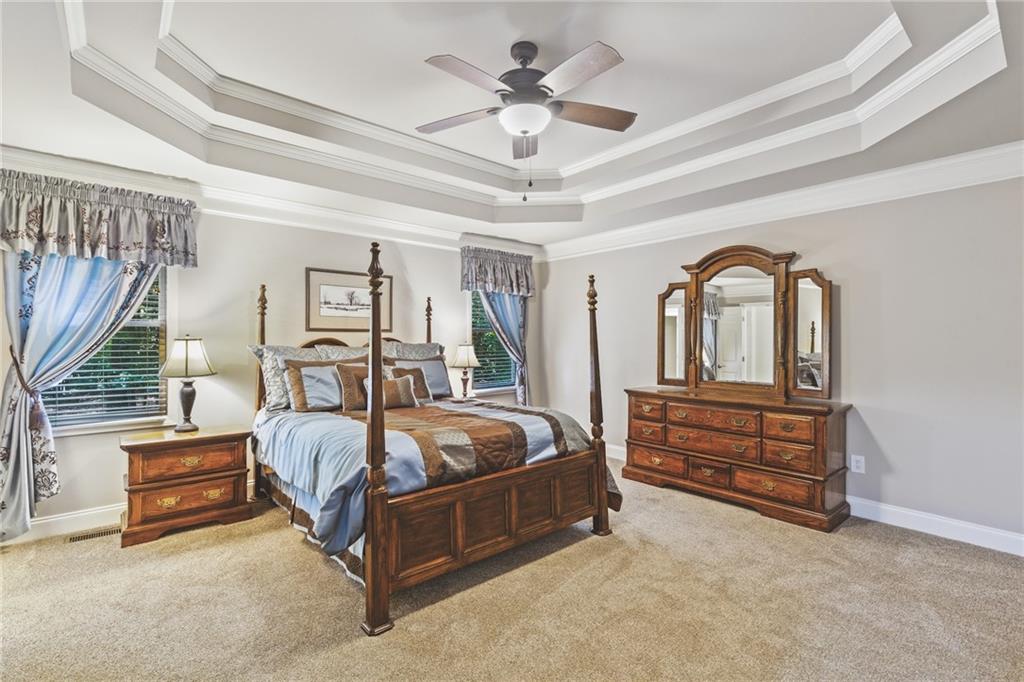 1021 Oak Way