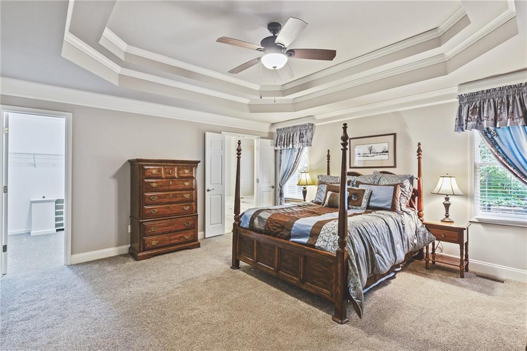 1021 Oak Way