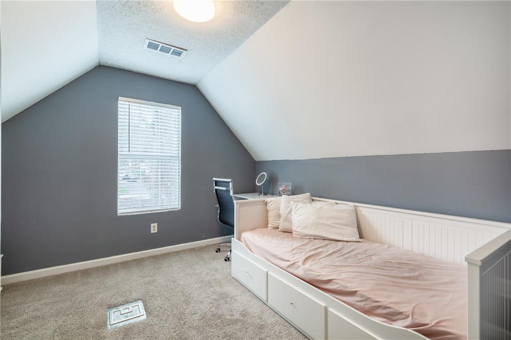 5051 Cliff Top Drive