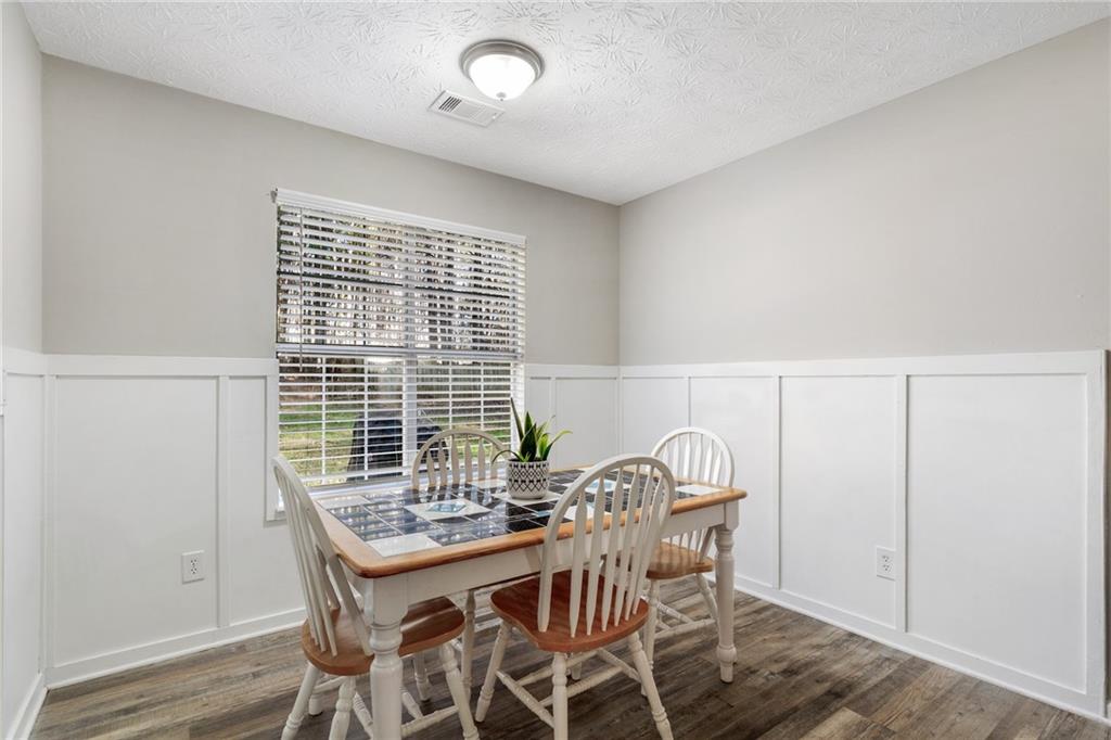 5051 Cliff Top Drive