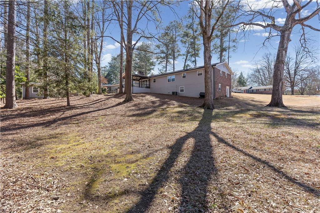 3694 Pinehill Circle