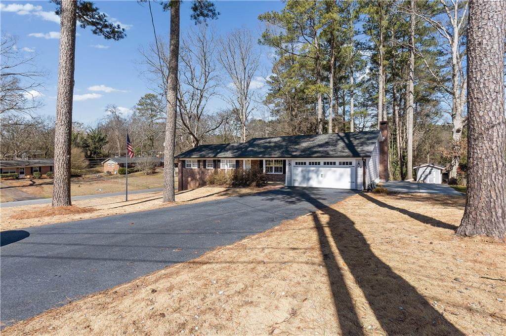 3694 Pinehill Circle