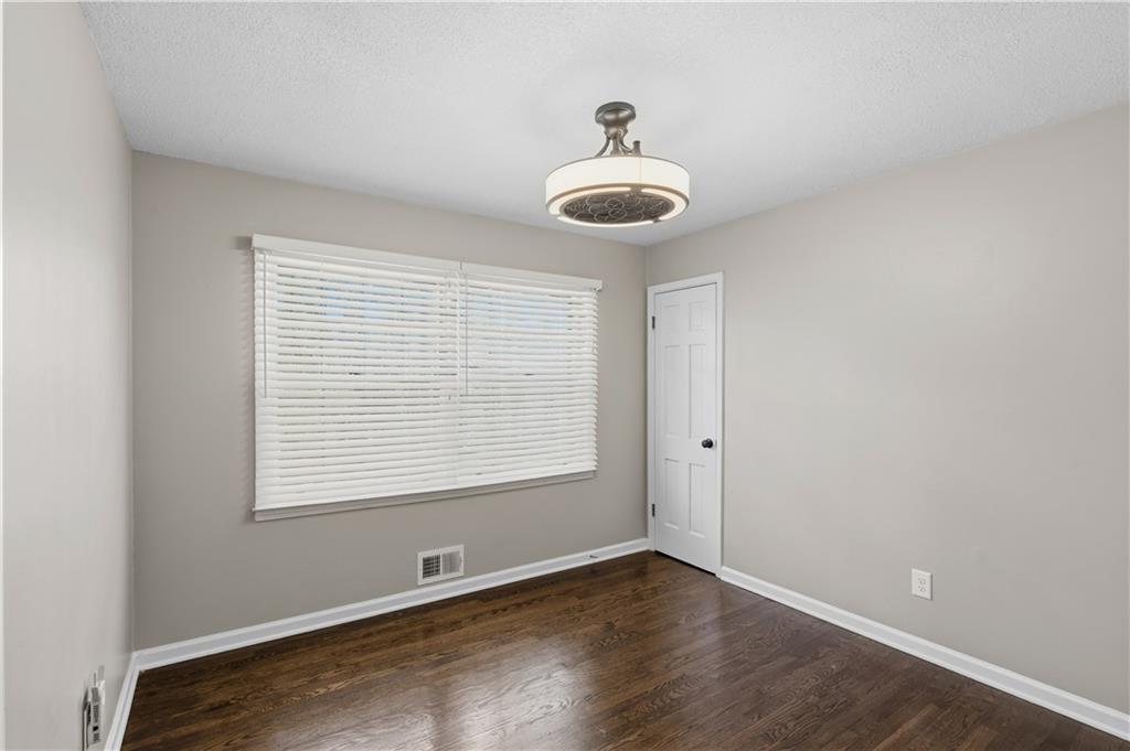 3694 Pinehill Circle