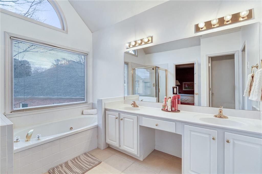 5456 Brooke Ridge Drive