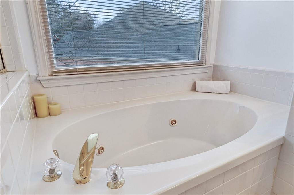 5456 Brooke Ridge Drive