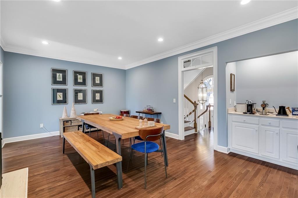 7155 Roswell Road Unit 16