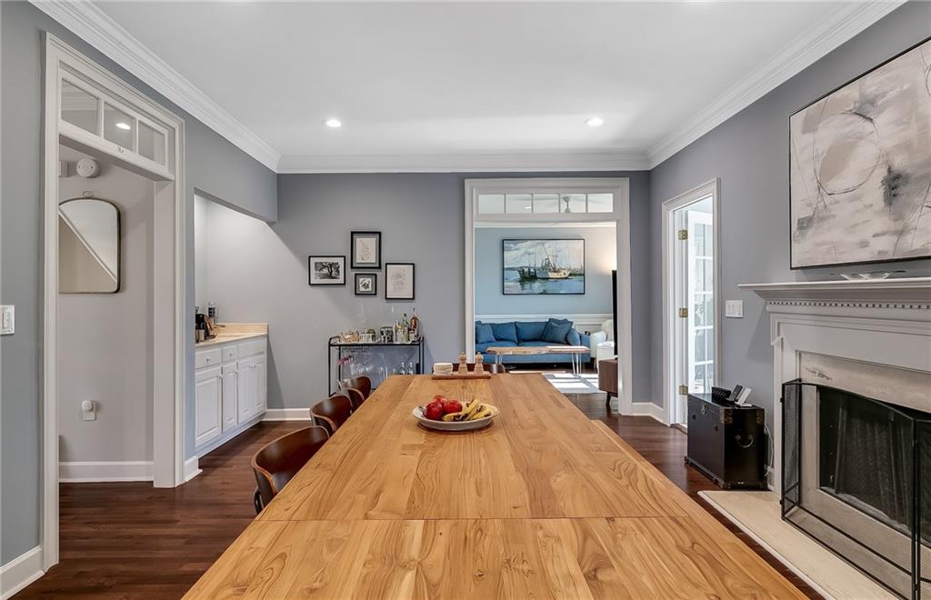 7155 Roswell Road Unit 16